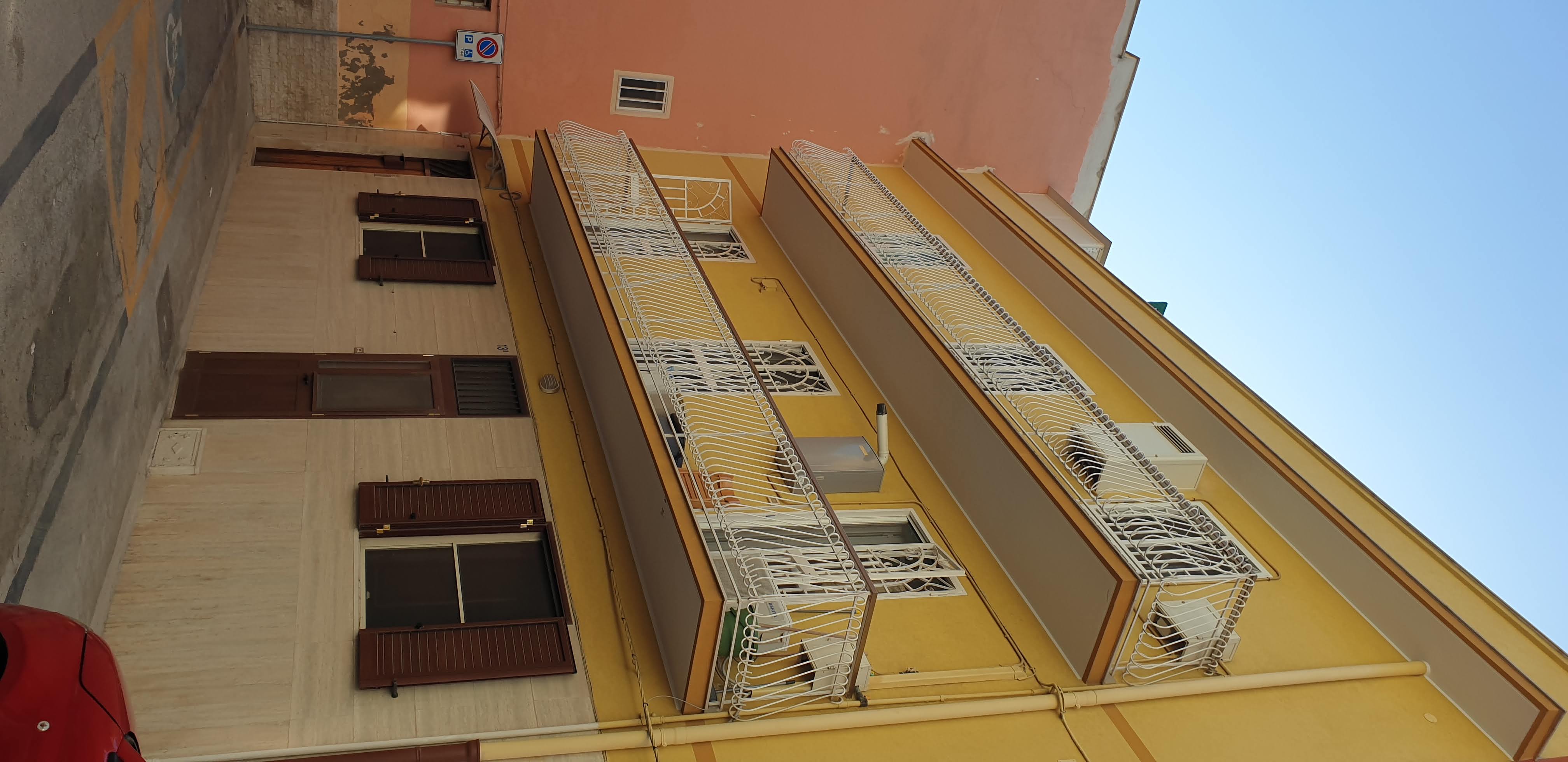 Esterno